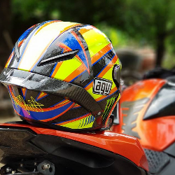 เพื่อน RhiMotobigbike